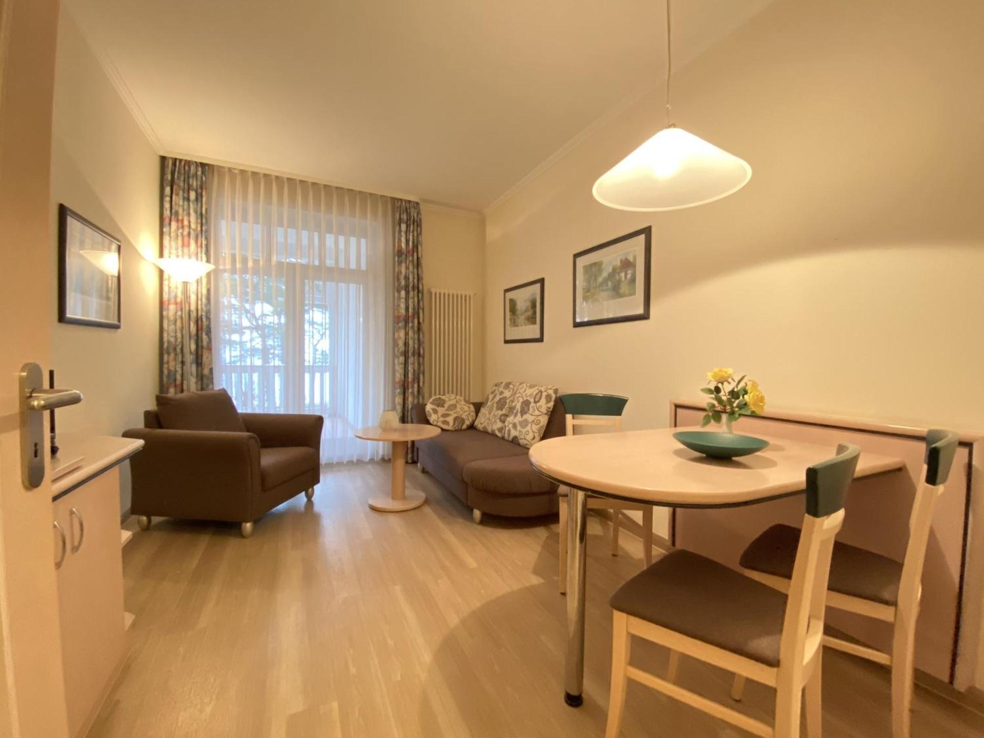 Ferienwohnung Ostseeblick In Der Villa Seeadler Binz Ngoại thất bức ảnh