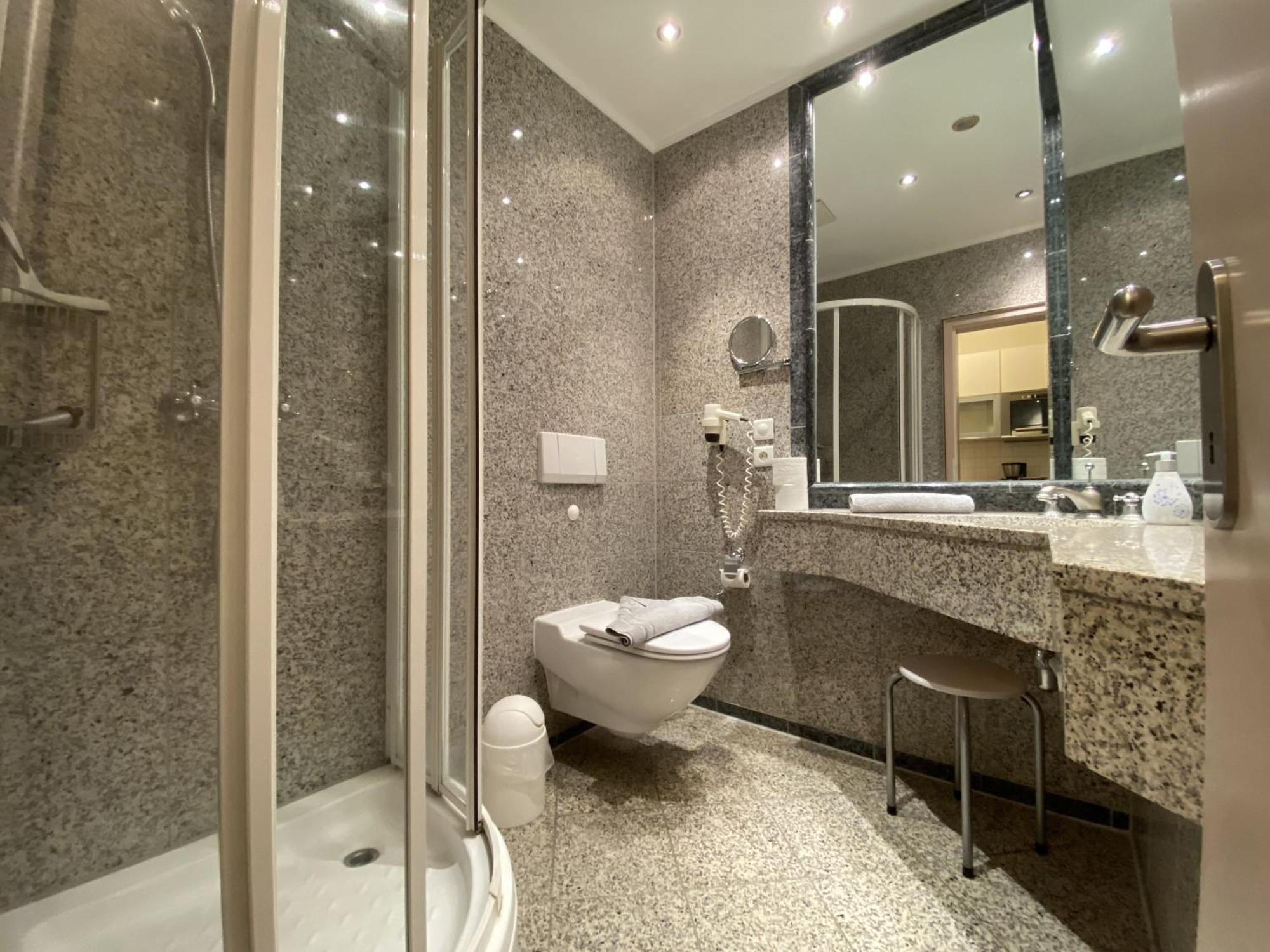 Ferienwohnung Ostseeblick In Der Villa Seeadler Binz Ngoại thất bức ảnh