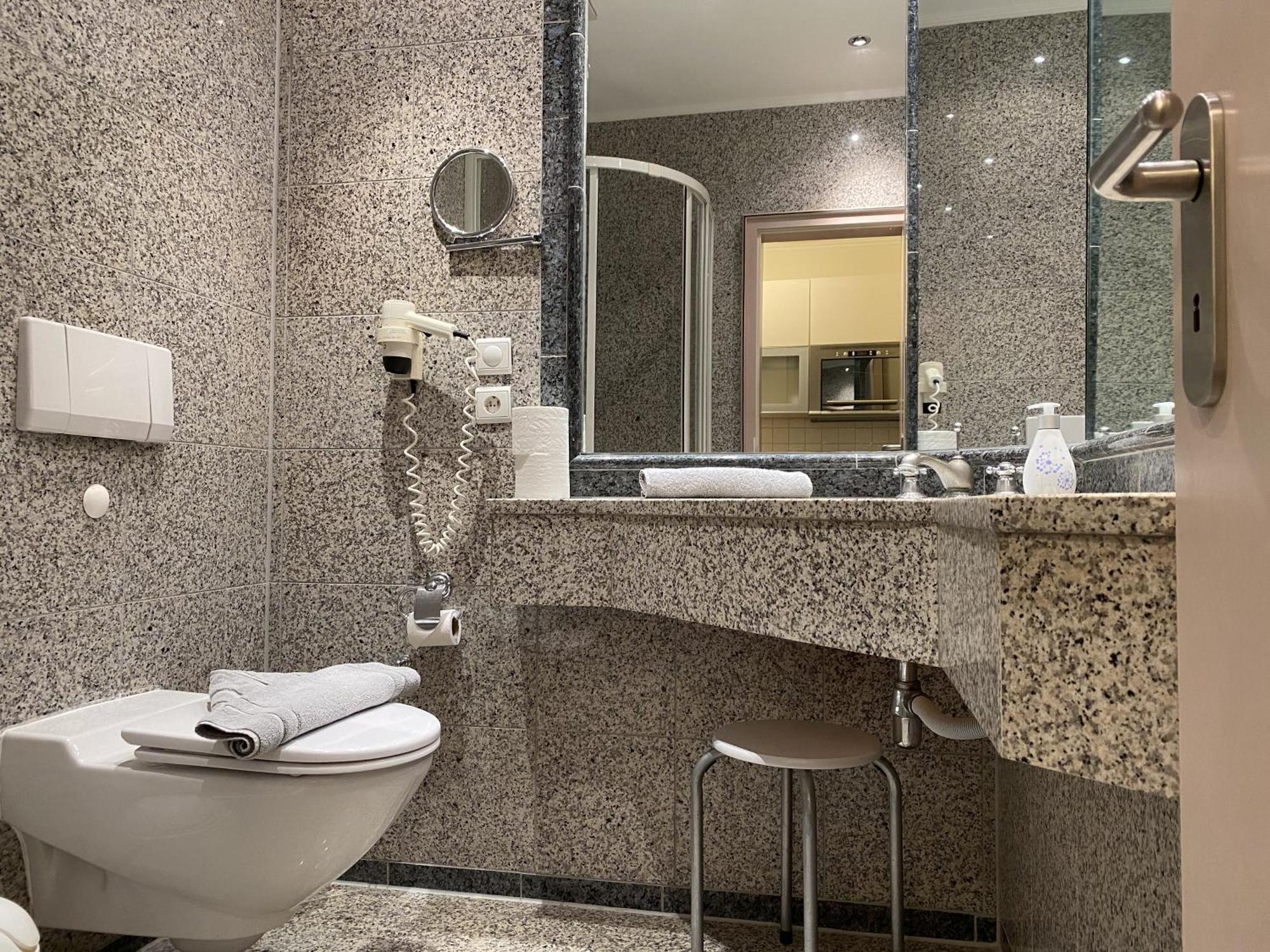 Ferienwohnung Ostseeblick In Der Villa Seeadler Binz Ngoại thất bức ảnh