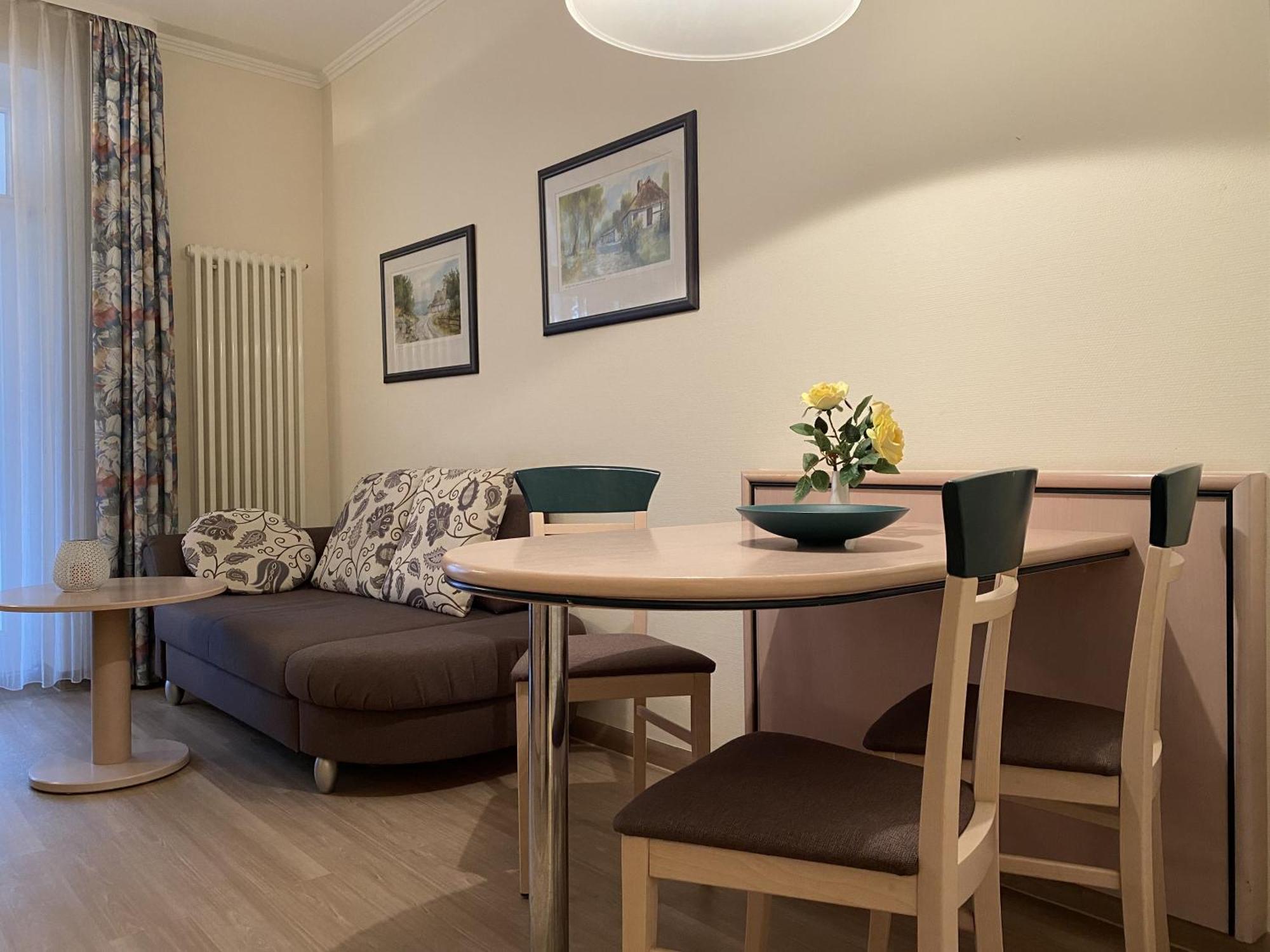Ferienwohnung Ostseeblick In Der Villa Seeadler Binz Ngoại thất bức ảnh